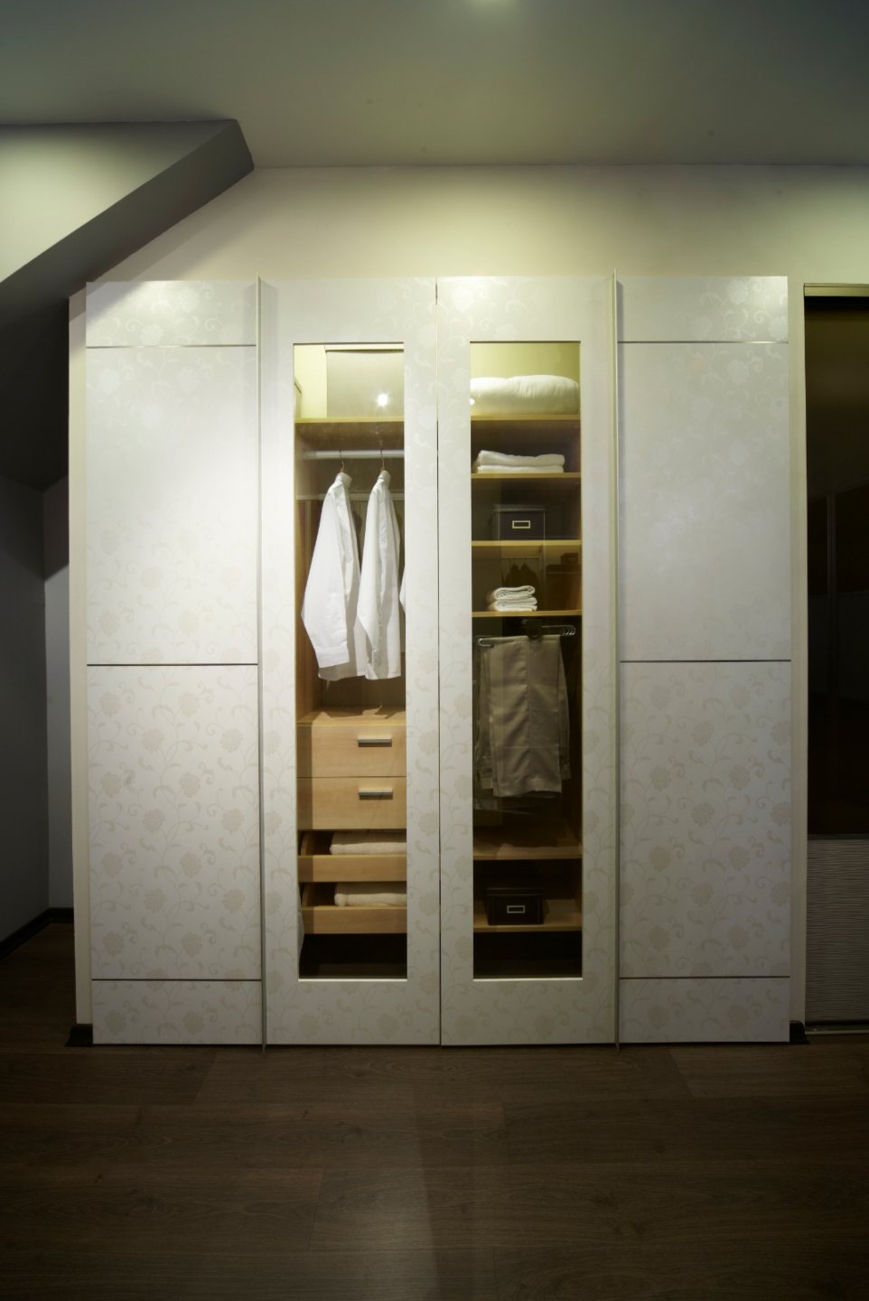 Build In Wardrobe